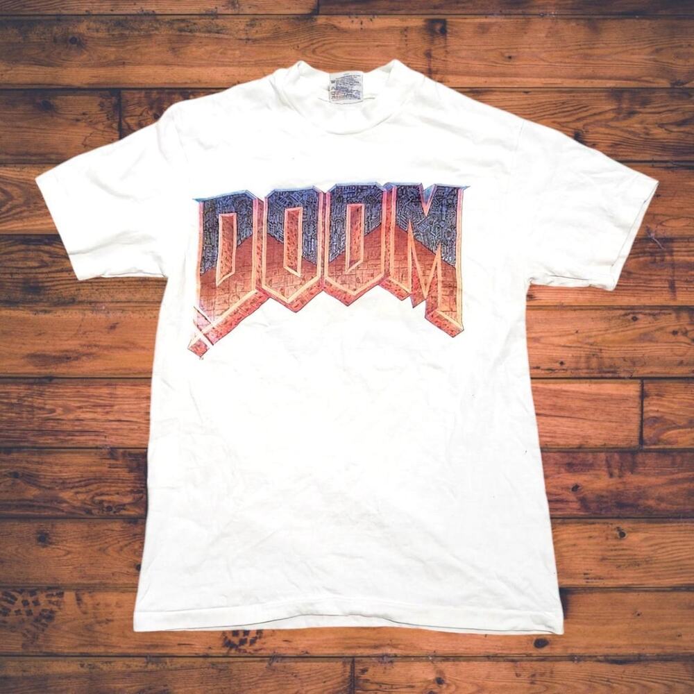 Vintage 90s doom id software PC Videogame shirt sz Small